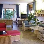 Hotel La Playa