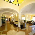 Lantana Resort Hotel&Apartments