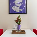 Snob Luxury Suite