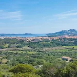 Villa Immersa Nel Verde Con Meravigliosa Vista Mare