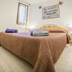 Purple House, 30M To Beach