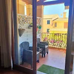 Spazioso Appartamento Con Terrazza A Due Passi Dal Centro