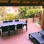 Bellissimo Appartamento Con Veranda Privata Al Centro Di Porto Rotondo