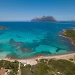 Apartments In Porto Istana 23142