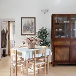 Santa Teresa Country Cottage