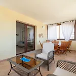 Elegante Appartamento Vista Mare