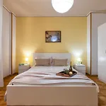 Lemons View Apartment - Centrale Con Ampia Terrazza