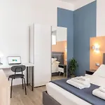 Quarzo. Modern Rooms