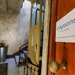 Onlyrooms III - Super Central & Nightlife