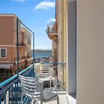 Homey Experience - Harbourview Retreat
