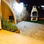 Carmen'S House