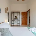 Sant'Andrea Villa- 300M From The Beach- Easy Parking- Netflix-Self Check-In