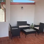 La Maison Apache Gonnesa Cod Iun: R8196