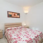 La Pavoncella