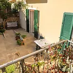 Il Giardino Di Tatiana Rooms & Breakfast