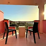 Casa Ambra - Villetta Con Vista, Giardino E Bbq