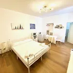 Magnifico Loft Nel Cuore De La Maddalena
