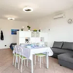 Cozy House Sea View Of Golfo Aranci