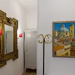 Suite Apartment Elegante In Centro - Via Manno