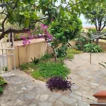 Casa Sinclair, Air-Con E Giardino