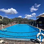 Ih Hotels Le Zagare Resort