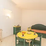 Ala Birdi Cottage 150Mt From The Beach Apartments - Happy Rentals