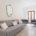 Delightful Historic Tower House With Rooftop Views In The Old Town