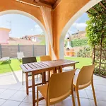 Villetta Con Giardino - Lu Fraili