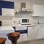 Theo'S Rooms