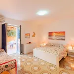 Amazing Apartment In Castelsardo With Kitchen