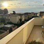 Casa Benedetta - Attico Con Terrazza Vista Mare, Vicino Al Lungomare