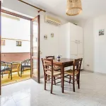 Carloforte Cozy Apartment With Balcony