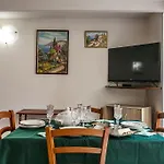 Central Apartment- Near The Cathedral