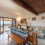 Ferienwohnung In Porto Istana Mit Terrasse