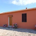 Ferienhaus Lubagnu Vacanze- Zwei-Zimmer-Wohnung D