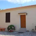 Ferienhaus Lubagnu Vacanze- Zwei-Zimmer-Wohnung D