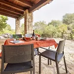 Olivastri Cottage With Pool In The Nature Park Of Porto Conte