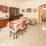 Vico House 1