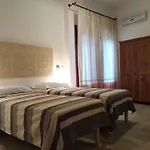 Apartment In Santa Margherita Di Pula 48219