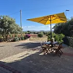 La Bougainvillea