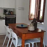 Domu Oltremare
