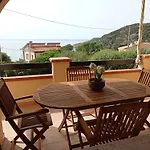 Appartamento Con Splendida Vista Mare