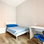 Relis Rooms