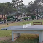 Villa Luigi A Poggio Dei Pini, Alloggio Con Giardino E Posto Auto