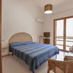 Cozy Home In Is Molas With Kitchen