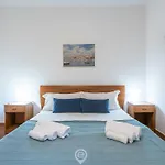 Coastal Apartments - Comfort