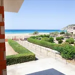 Solanas Home Stay - Rooms