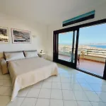 Gloria'S Home Con Terrazza Vista Mare