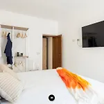 Hotels Too - Home Kristoforo