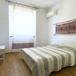 Bob'S House